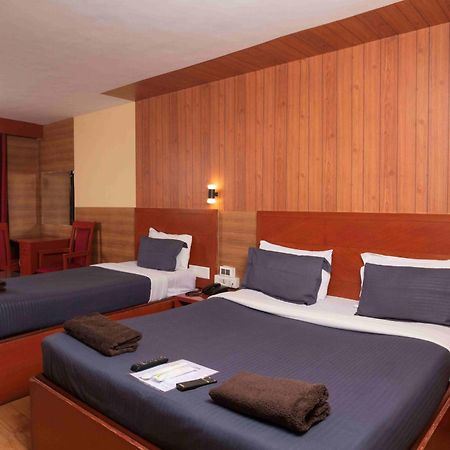Devi Enterprises - Hotel Khems Utakamand Zewnętrze zdjęcie